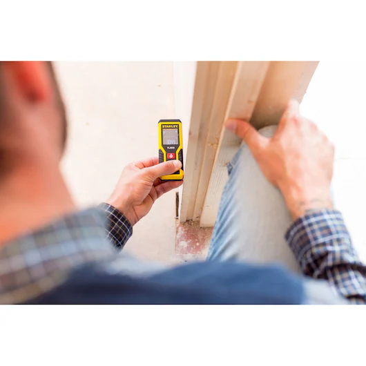 MEDIDOR LASER 15 M TLM50 STANLEY