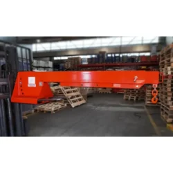 GRUA EXTENSÍVEL PARA EMPILHADOR 5.000 KG