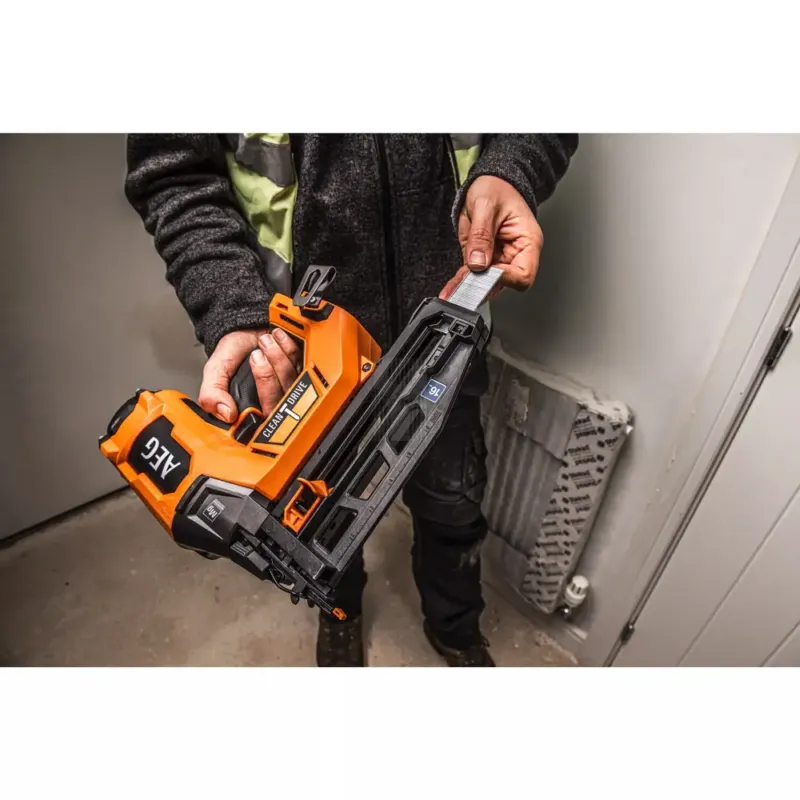 Pistola de pregos sem escovas 18Ga AEG