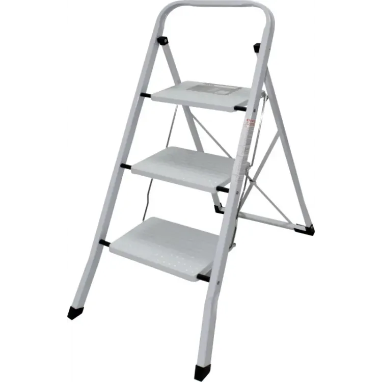 ESCADOTE AÇO 70CM 3 DEGRAUS MADER ESCADOTE AÇO 70CM 3 DEGRAUS MADER