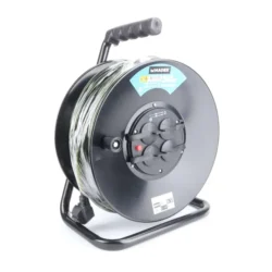 Extensão elétrica com enrolador MADER 50m 3G x 2,5 mm² IP44