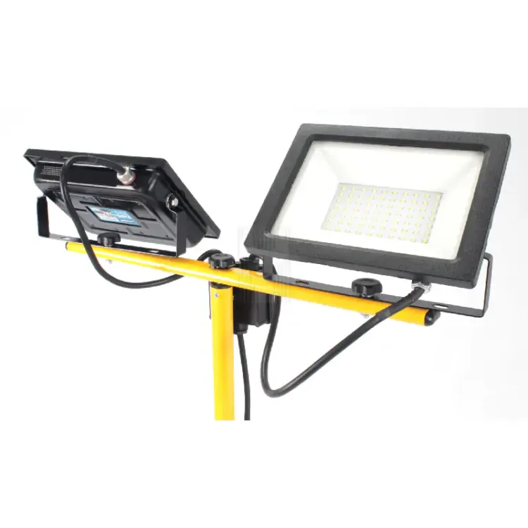 FOCO LED DUPLO COM TRIPÉ 50WX2 4250LMX2 MADER