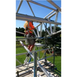 PLATAFORMAESCADOTE DE SEGURANÇA P MONTAR ANDAIME ONE UP