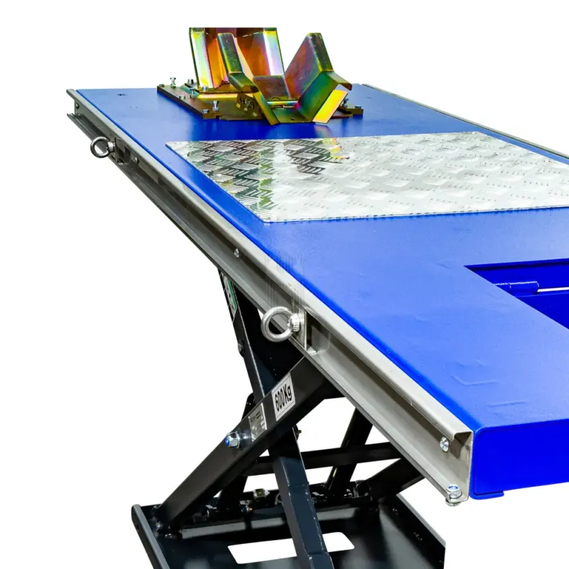 MESA ELEVA MOTAS ELÉTRICA 600KG FALCO