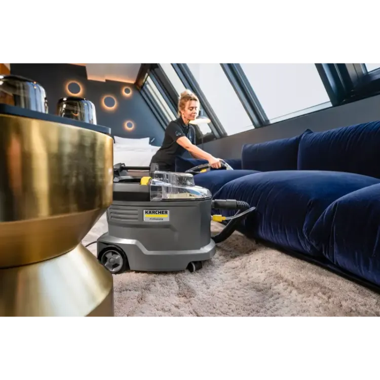 Máquina de Lavagem de Estofos e Alcatifas Kärcher Puzzi 8/1 1200W 8L 220-240V