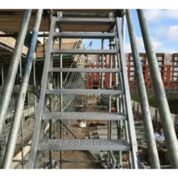 ESCADA RANGER 9 DEGRAUS ALTRAD