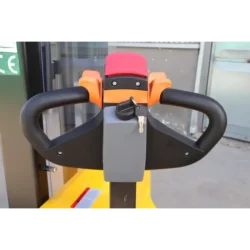 EMPILHADOR ELECTRICO KG MM HU LIFT