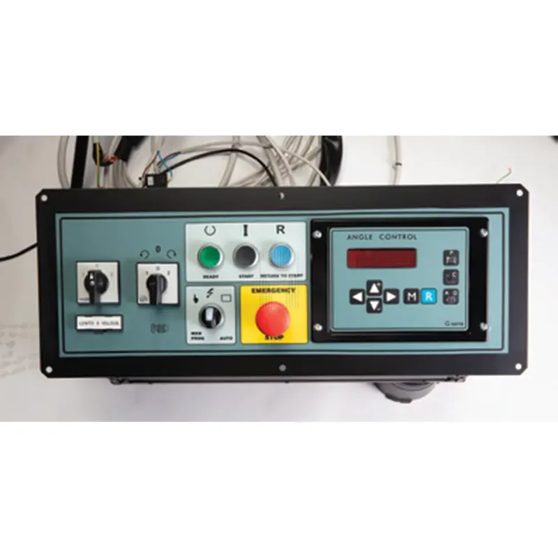 MÁQUINA COMBINADA CORTAR E DOBRAR TP32/36 OFMER