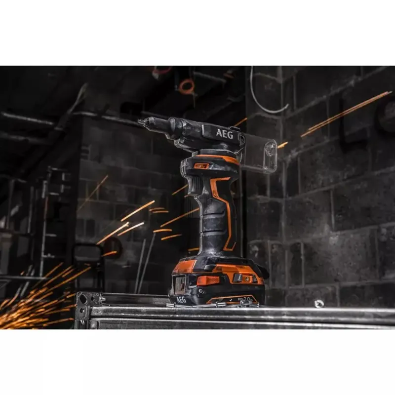 REBITADORA 18V BNZ 18 AEG