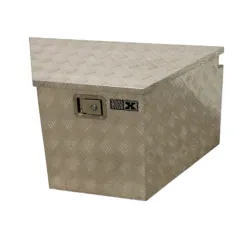 BAÚ VAZIO TRIANGULAR EM ALUMINIO 830X480X460 MM