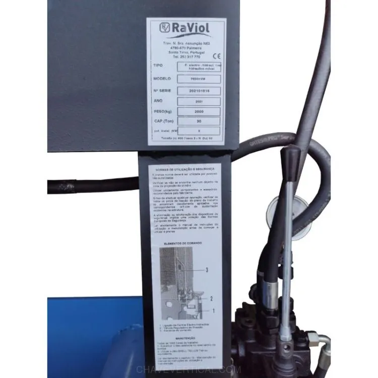 PRENSA ELECTRO-HIDRÁULICA COM HID. AMOVÍVEL 15 TON