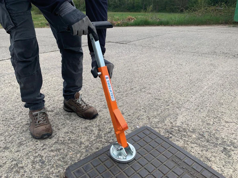 LEVANTADOR MAGNÉTICO TAMPA VISITA XT4 NANO ITALIFTERS