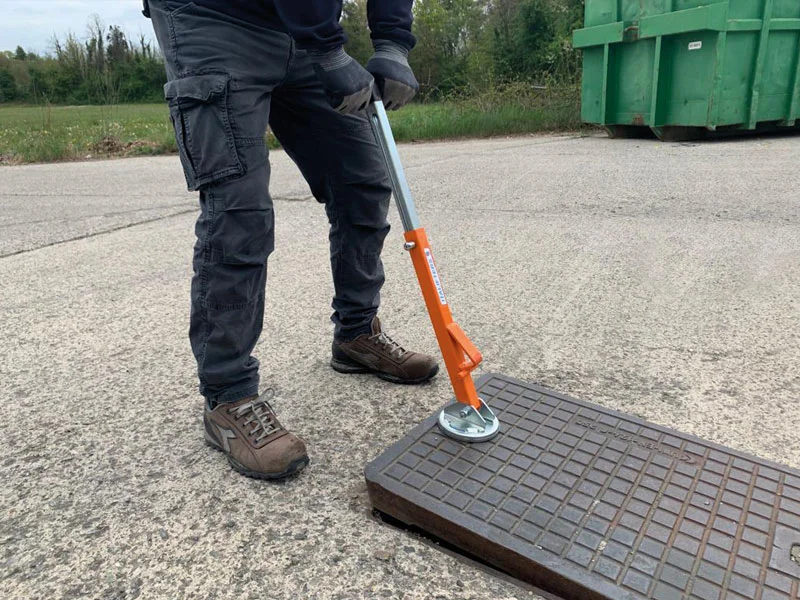 LEVANTADOR MAGNÉTICO TAMPA VISITA XT4 NANO ITALIFTERS