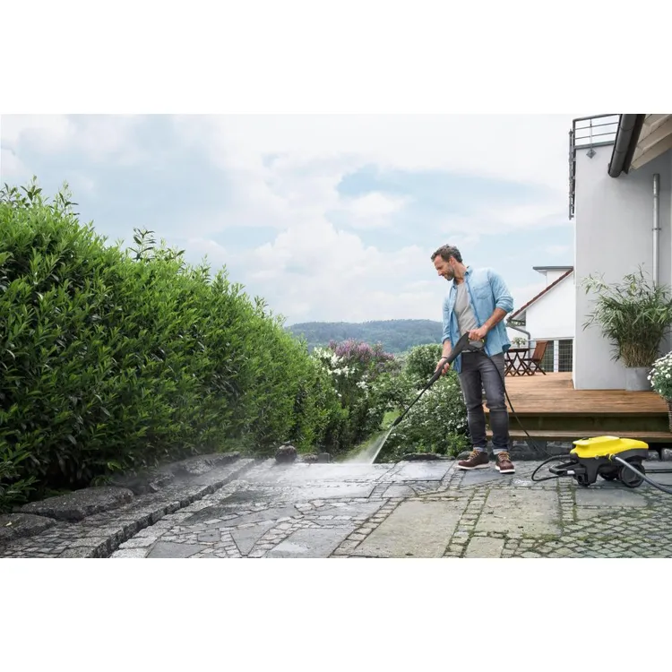 LAVADORA ALTA PRESSÃO K4 COMPACT EU KARCHER