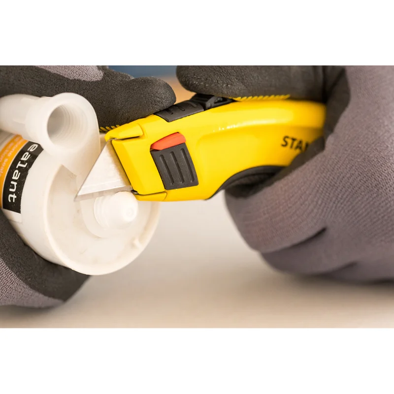 FACA COM LÂMINA RETRÁCTIL 170 CM STANLEY