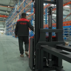 Empilhador Elétrico Pedonal EP WSA161 1600 KG 3000 MM LI-ION