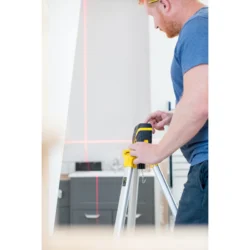 NÍVEIS LASER DE LINHAS VERMELHAS EM CRUZ STANLEY