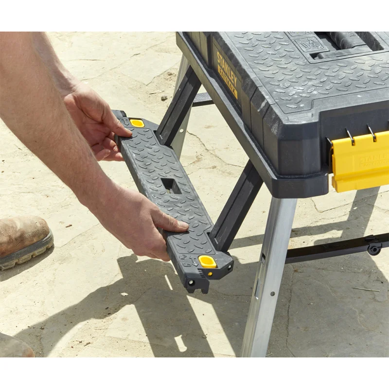 CAIXA DE FERRAMENTAS 25" COM ELEVADOR STANLEY