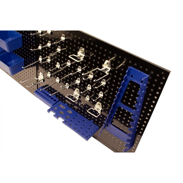 KIT 2 PAINÉIS PERFURADOS C/ 32 ACESSÓRIOS KROFTOOLS