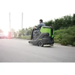 Lavadora de Condutor Sentado 6500 Cy Basic CLEANCRAFT ASSM 3500 - 4100 m² 650 mm