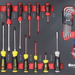 Carrinho de Oficina com 176 Ferramentas DRAKKAR 7 Tiroiros Acabamento Carbono