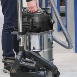 Aspirador de Líquidos e Poeiras SCHNEIDER 30 L 1200 W 220-240 V Inox - Image 4
