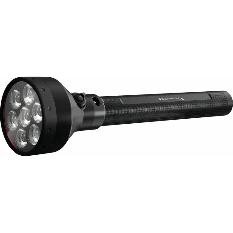 Lampe torche grand format rechargeable P21R focus sélecteur de mode 12000 lumens IP68