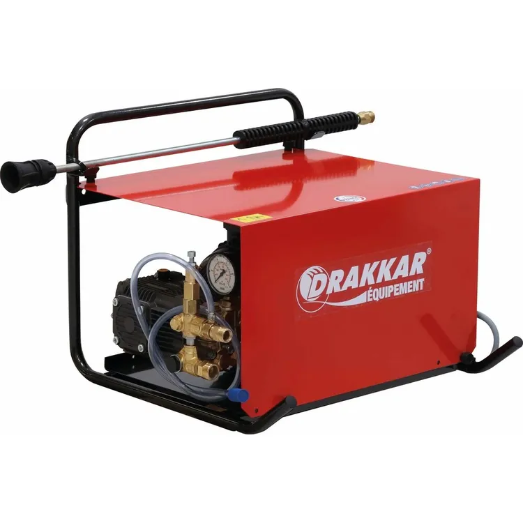 Lavadora de Alta Pressão de Água Fria DRAKKAR Mural 380V 21 l/min 150 bar Total Stop com Mangueira 10m Lavadora de Alta Pressão de Água Fria DRAKKAR Mural 380V 21 l/min 150 bar Total Stop com Mangueira 10m