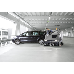 Lavadora e Secadora de Pavimentos Kärcher B 300 R I Diesel