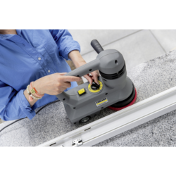 Lavadora de Escadas Kärcher BD 17/5 C 230V