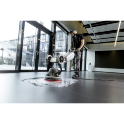 Máquina de Disco Único Kärcher BDS 43/ Orbital C 220-240V