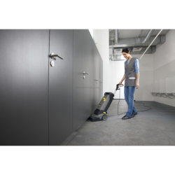 Lavadora e Secadora de Pavimentos Kärcher BR 30/4 C +MF 230V