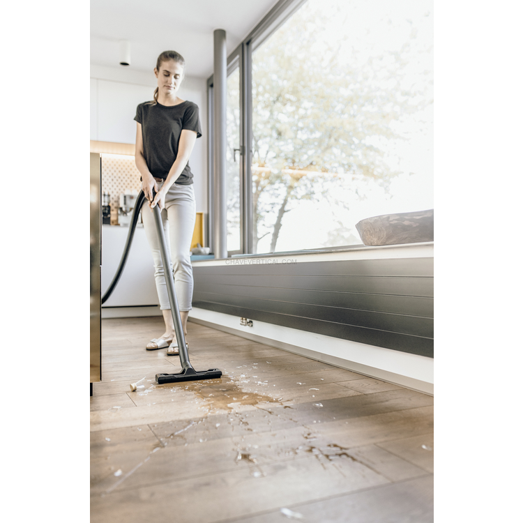 Aspirador de Sólidos e Líquidos Kärcher WD 2 Plus V-12/4/18/C 1000W 12L 220-240V