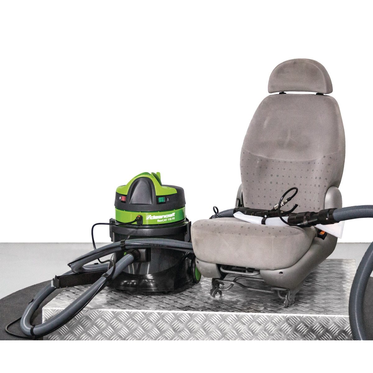 Aspirador de Sólidos e Líquidos com Pulverizador CLEANCRAFT flexCAT 116 PD 1.2kW 16L