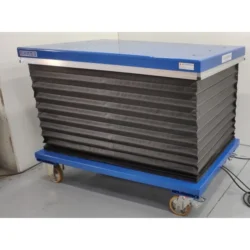 Mesa Elevatória Elétrica com Fole e Rodas ND