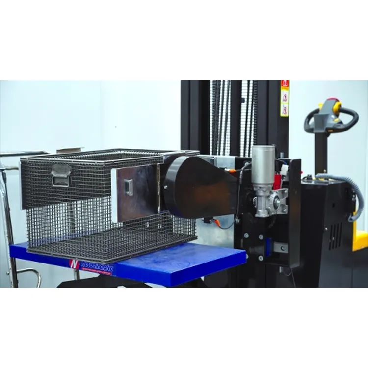 Stacker Contrabalançado ND com Basculante Frontal