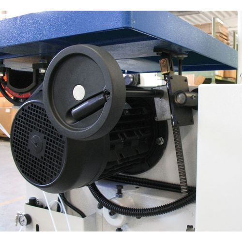 DISPOSITIVO DE INCLINAÇÃO DE MESA COM RACK HOLZSTAR